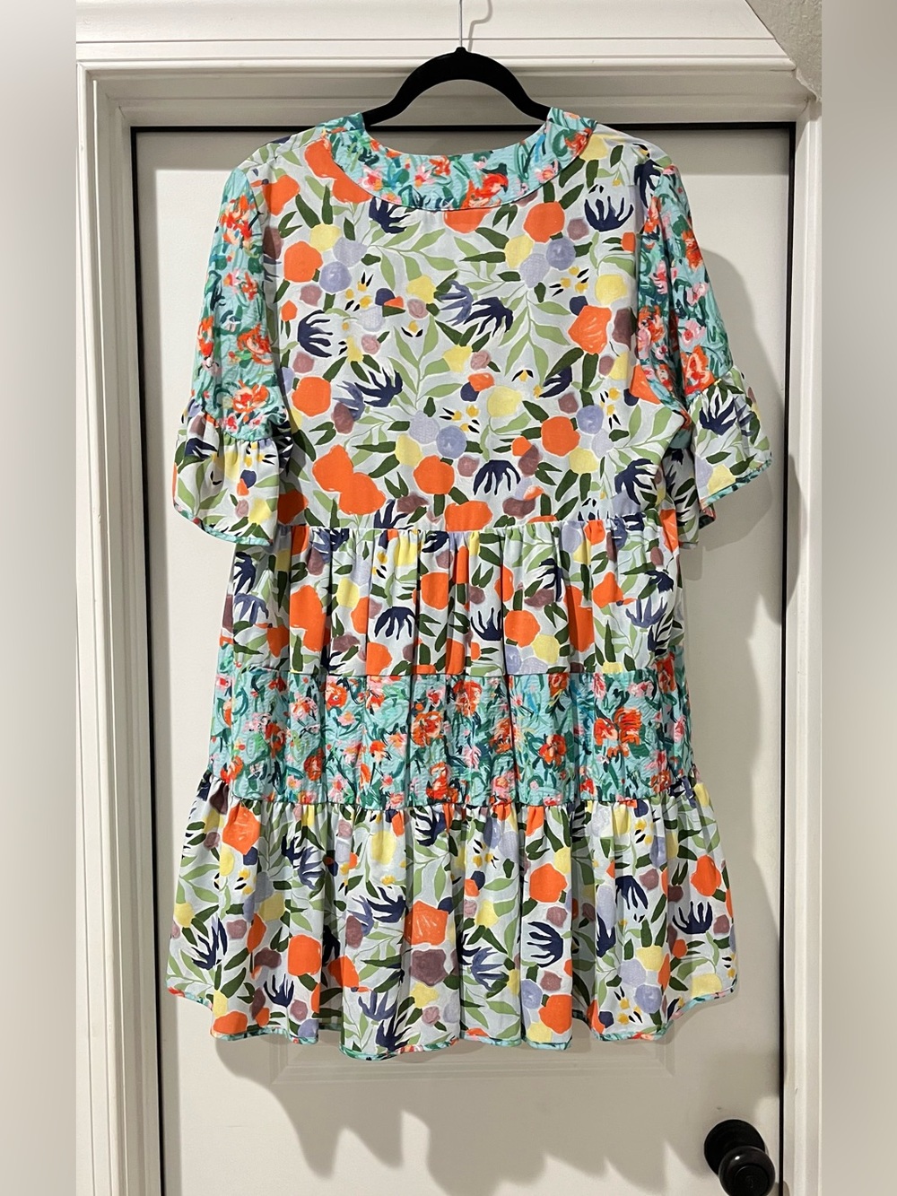 entro Multicolor Floral Tiered V-Neck Dress — Orange, Teal, Navy, Green - Picture 3 of 5